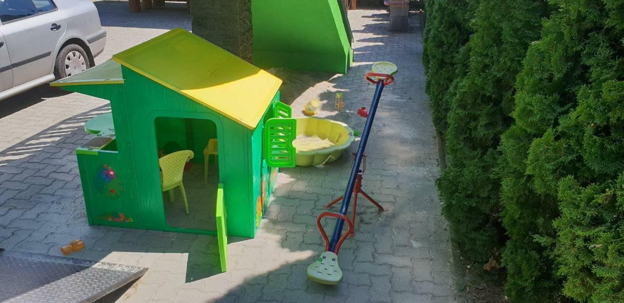 Apartman Taktik Veľký Meder Zewnętrze zdjęcie